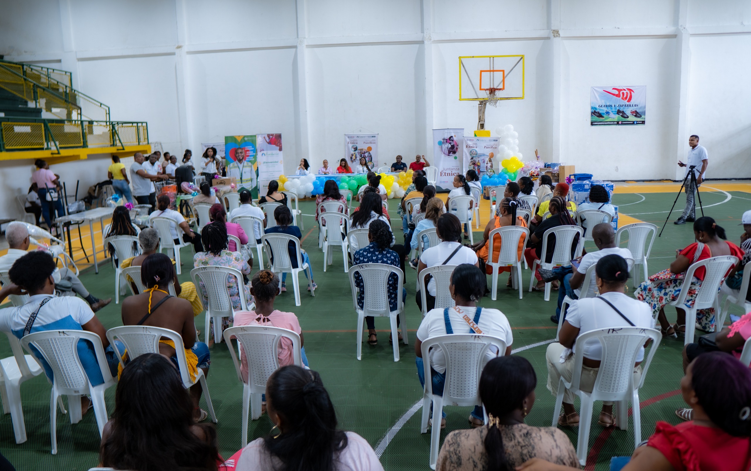 Entidades del orden nacional y distrital buscan impulsar el emprendimiento en Buenaventura