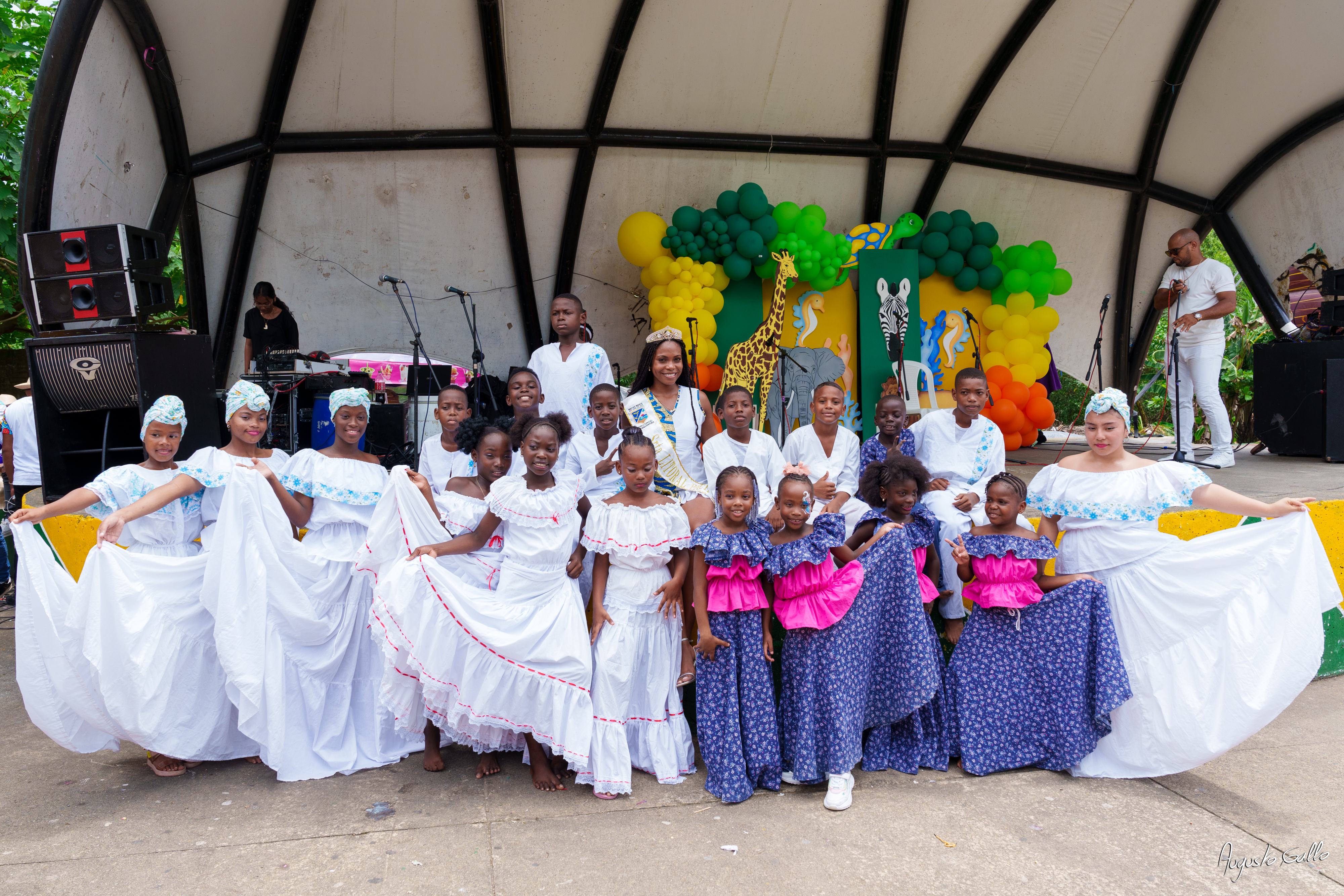 La ni&ntilde;ez de Buenaventura también tuvo su &lsquo;Festivalito&rsquo;