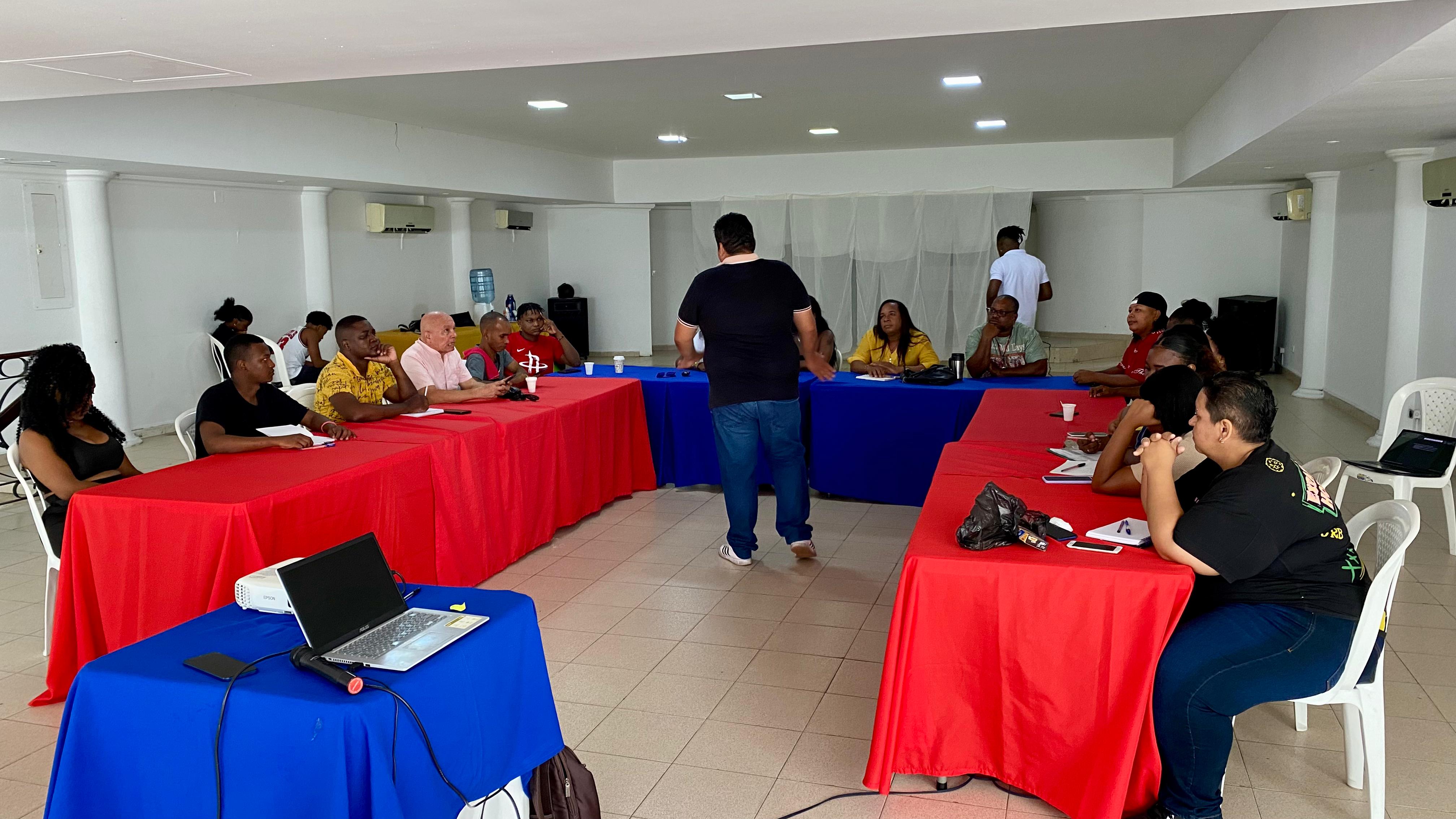 Realizan taller dirigido a la comunidad LGBTIQ de Buenaventura, enfocado en mecanismos de participación ciudadana y protección de derechos