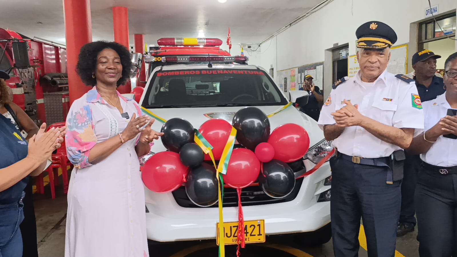 El Meritorio Cuerpo de Bomberos Voluntarios de Buenaventura fortalece su parque automotor para la atención de emergencias