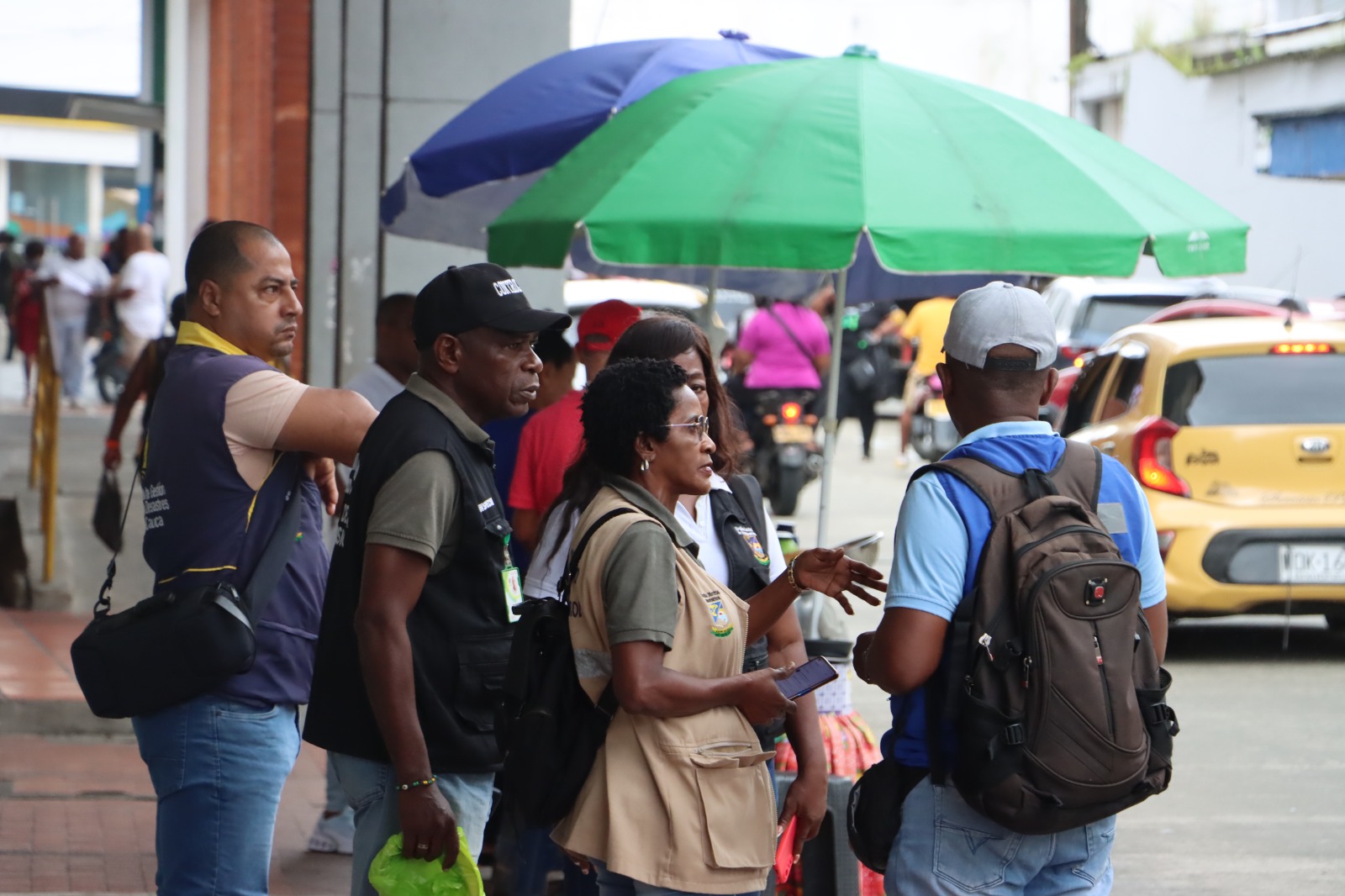 La Alcaldía Distrital de Buenaventura inició operativos para recuperar el espacio público