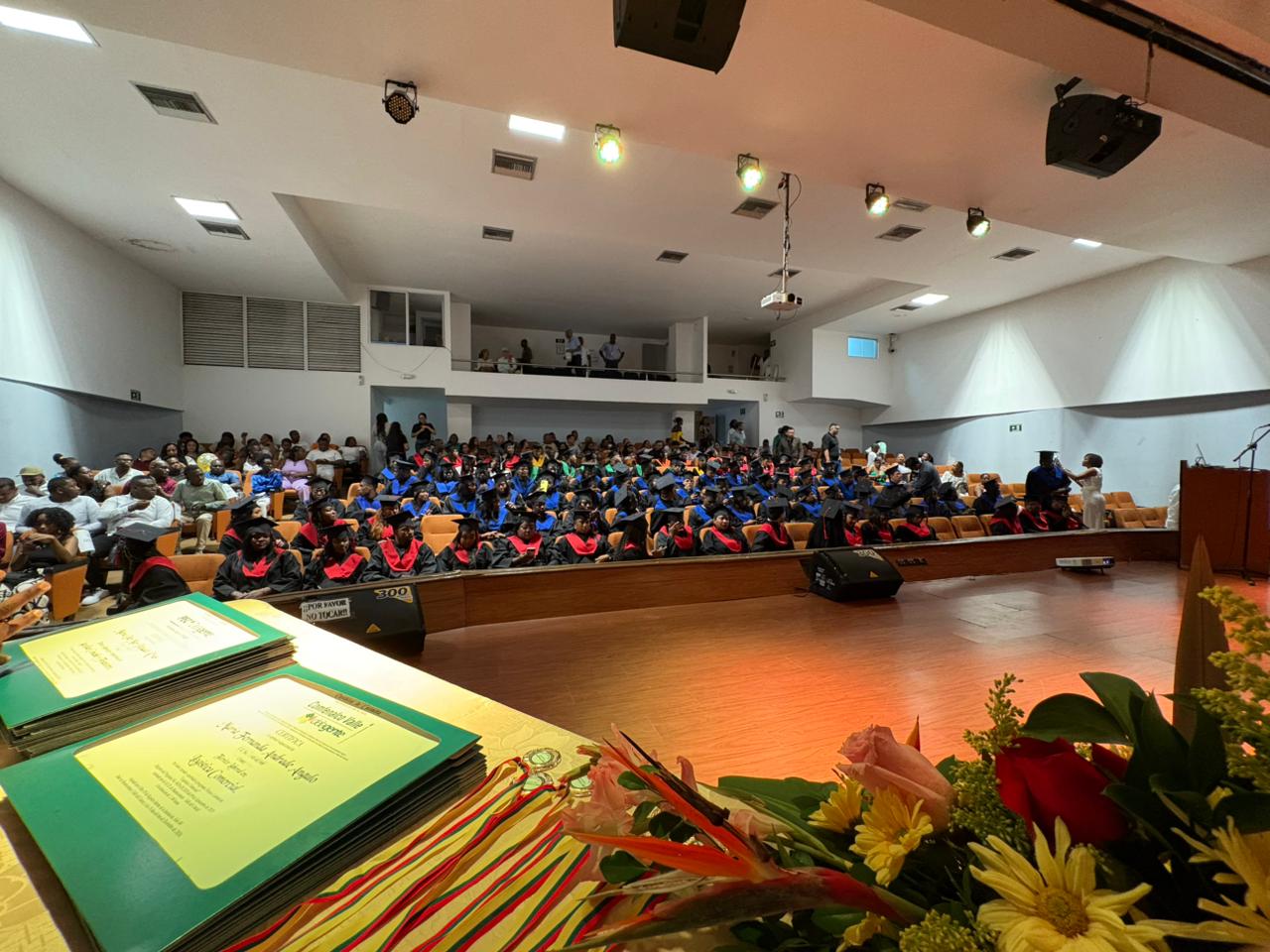 117 nuevos técnicos laborales fueron certificados por el PEC Delagente en Buenaventura