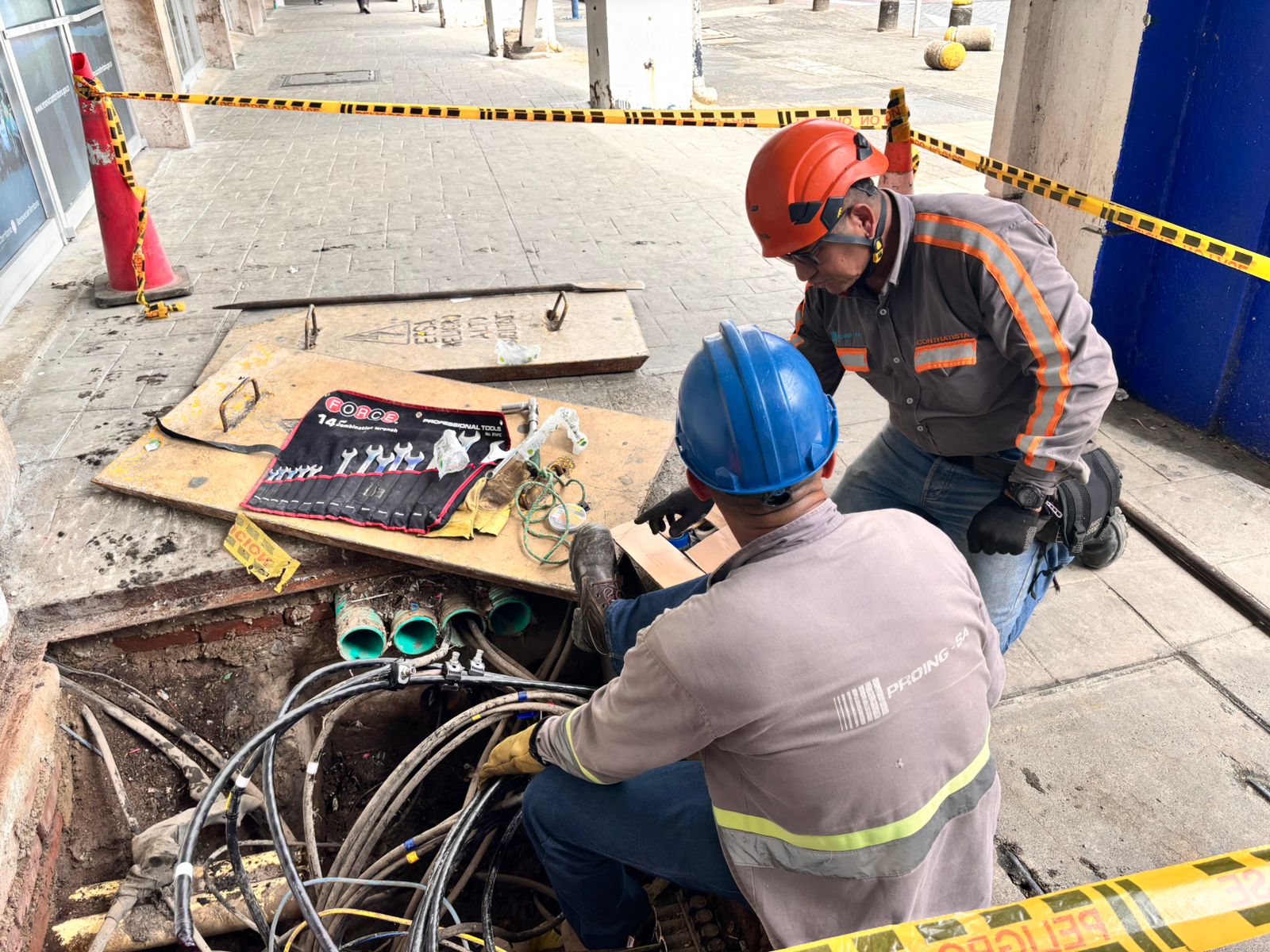 Celsia avanza en el plan de modernización de las redes de energía en el malecón en Buenaventura