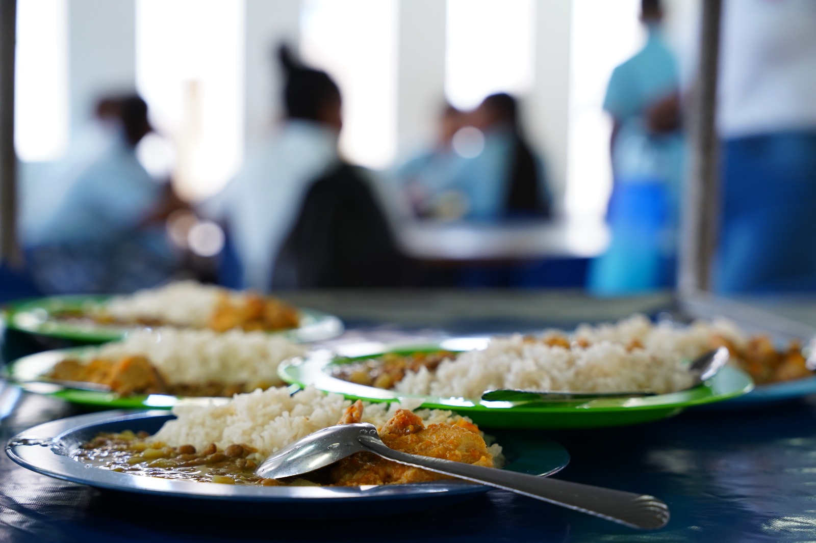 La Contraloría, la UAPA y la Alcaldía Distrital de Buenaventura liderarán mesa técnica sobre Programa de Alimentación Escolar