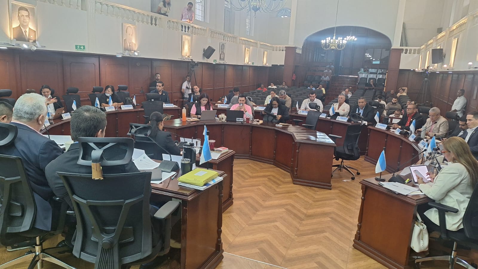 Fue aprobado el presupuesto del Valle del Cauca para 2026 con reducción en gastos de funcionamiento y aumento en inversión