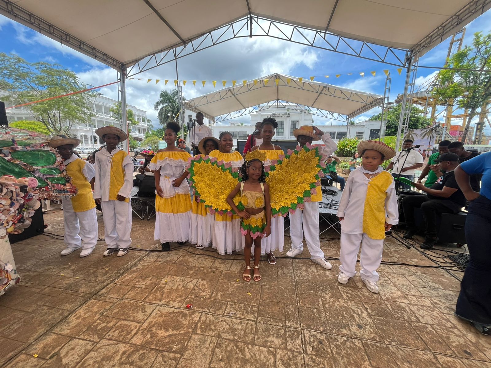 Buenaventura celebró el Día de la Ni&ntilde;ez con desfile cultural