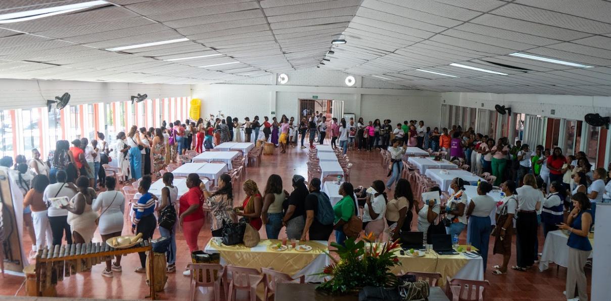 Buenaventura firma acuerdo histórico para la eliminación de violencias contra las mujeres