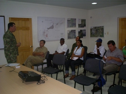 ALIANZAS ESTRATEGIAS DE LA ARMADA NACIONAL EN TUMACO BRINDA OPORTUNIDADES A LOS MAS NECESITADOS