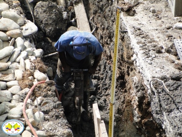 A finales de septiembre serán terminadas las obras en las calles primera y segunda del centro de la ciudad, dijo gerente de la SAAB