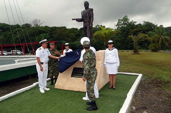 Armada Nacional conmemoró los 191 años de su creación