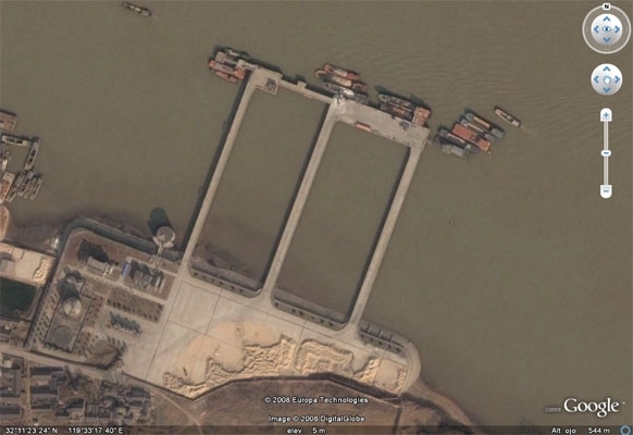 Histórica recalada de Motonave con capacidad para 4250 TEUS hoy 16 de julio