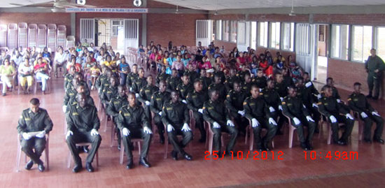 Policía realizó ceremonia de graduación de Auxiliares Bachilleres
