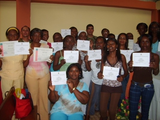CULMINA SATISFACTORIAMENTE CAPACITACIÓN A MADRES CABEZA DE FAMILIA EN BUENAVENTURA