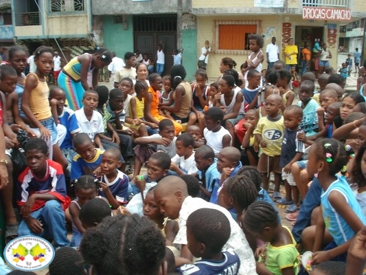 MÁS DE 2000 NIÑOS Y NIÑAS FUERON ATENDIDOS EN JORNADA CIVICO HUMANITARIA EN EL BARRIO ALBERTO LLERAS