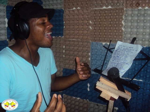 Proyecto musical dedicado al desplazamiento forzado ya tiene sonido propio
