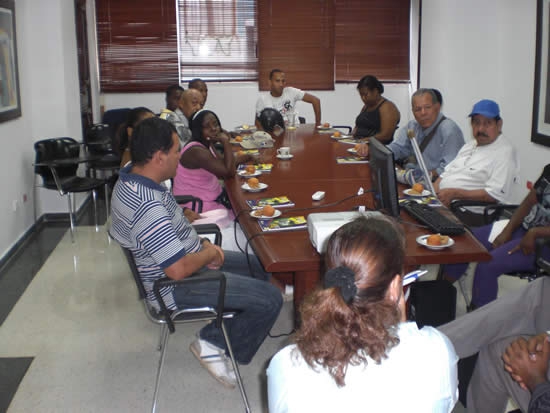 Apuestas Unidas en una nueva reunión mensual con los clientes