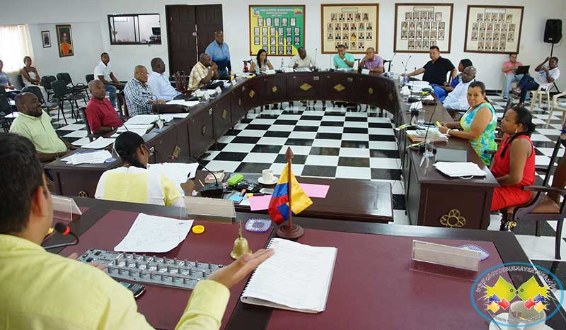 Sin la aprobación de proyectos culminó prolongación del periodo de sesiones extraordinarias de diciembre 2013