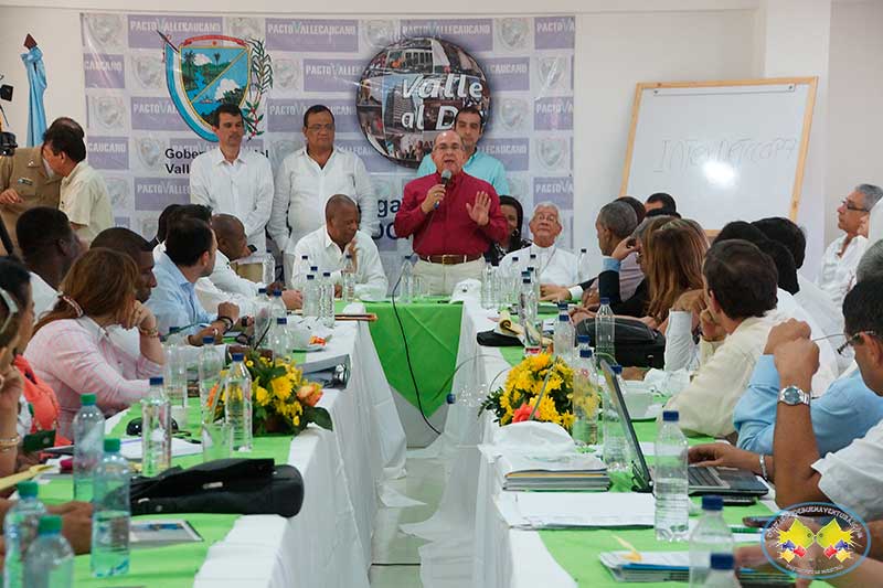 Gobernador del Valle realizó consejo de gobierno en Buenaventura