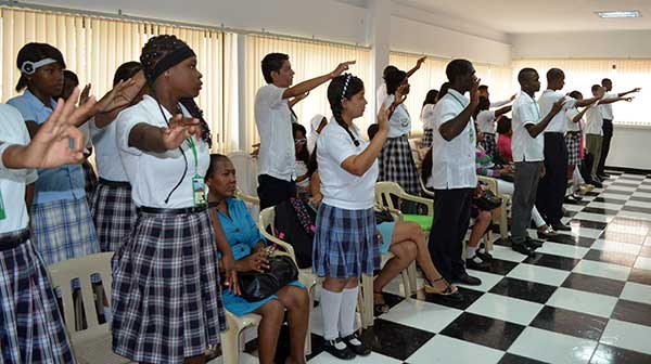 Los contralores escolares y sociales se posesionaron en el Concejo Distrital de Buenaventura