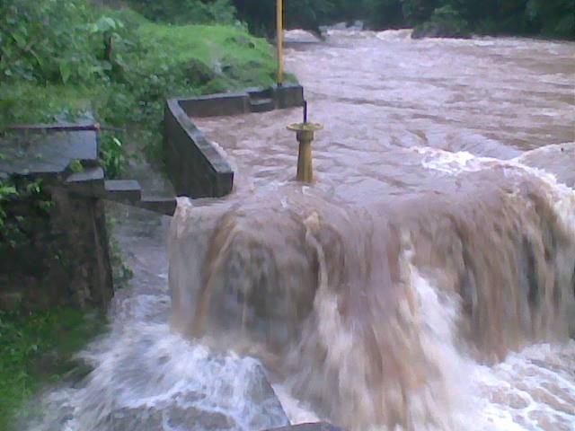 Afectación del servicio de agua por altas turbiedades en la bocatoma del río Escalerete