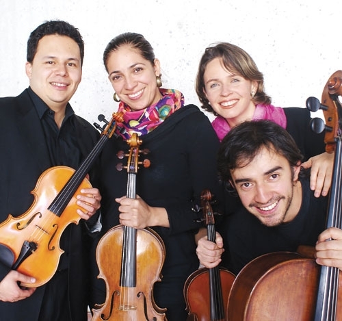 ¡Música latinoamericana! en Buenaventura
