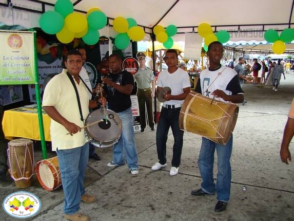 Dirección Técnica de Cultura recibe a los turistas con cantos, bailes y arrullos