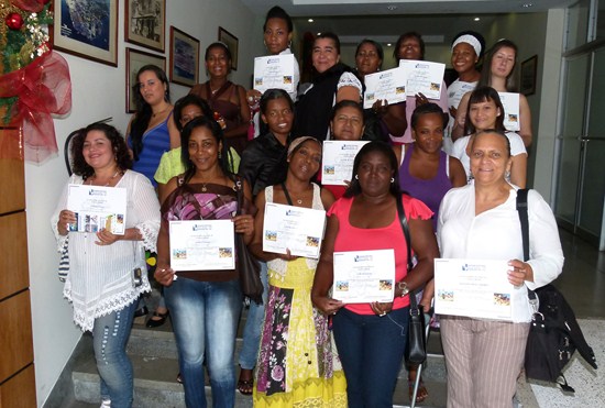 Sociedad Portuaria realizó la clausura del Curso de Manualidades con Residuos Solidos