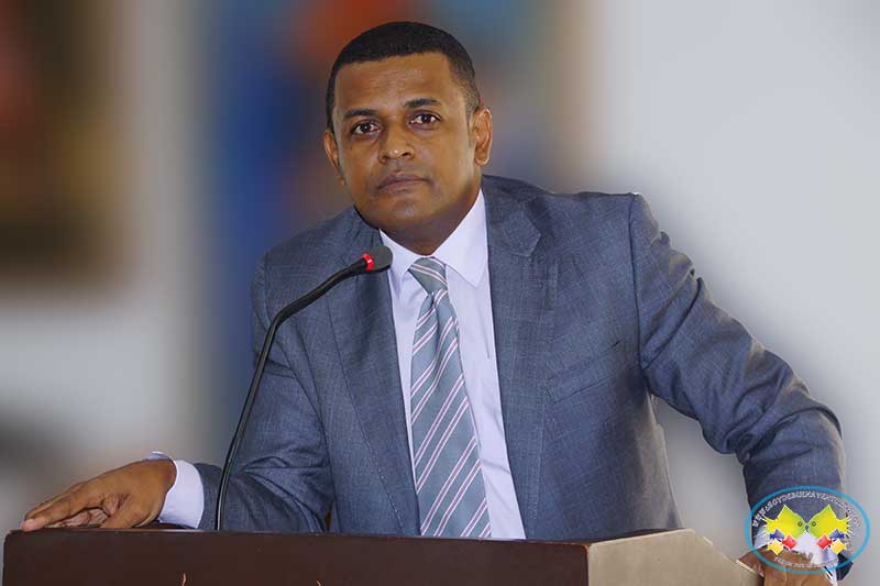 Secretario de Salud de Buenaventura David Caicedo, se reúne con el ministro de Salud Alejandro Gaviria