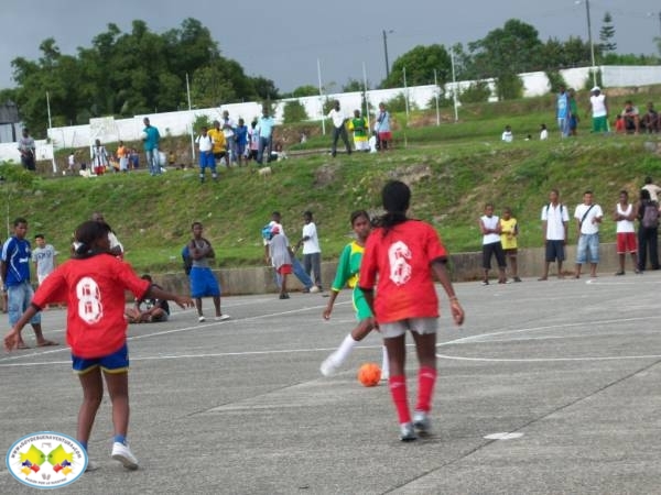 El 15 de mayo se iniciará el torneo de fútbol de salón “100 barrios” que apoya la Alcaldía Distrital