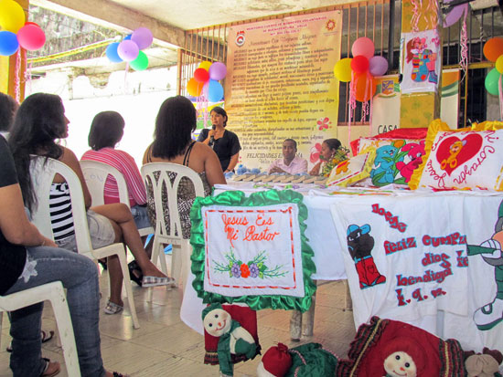Con diversas actividades la Administración Distrital y la Gestora Social conmemoraron el mes de la Mujer con internas de la cárcel