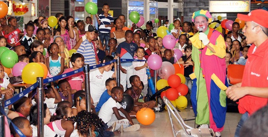 Centro Comercial Viva Buenaventura celebró el Día de la Niñez y la Recreación