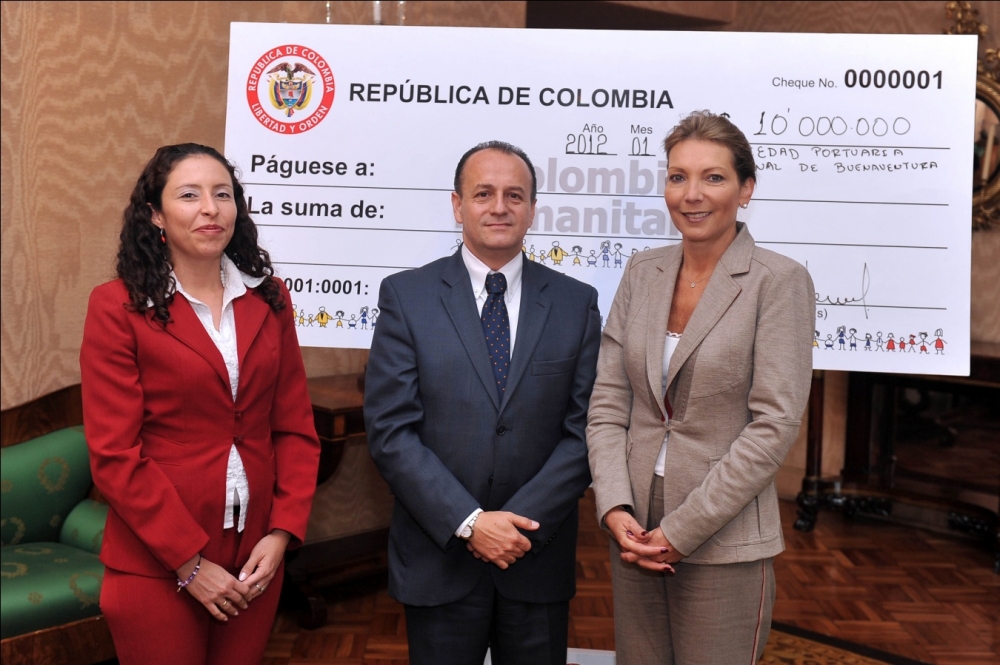 Sociedad Portuaria entrega aporte a Colombia Humanitaria