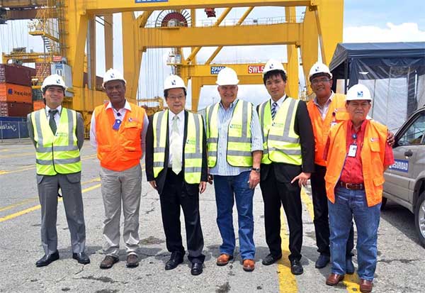 Embajador de Japón visitó la Sociedad Portuaria Regional de Buenaventura