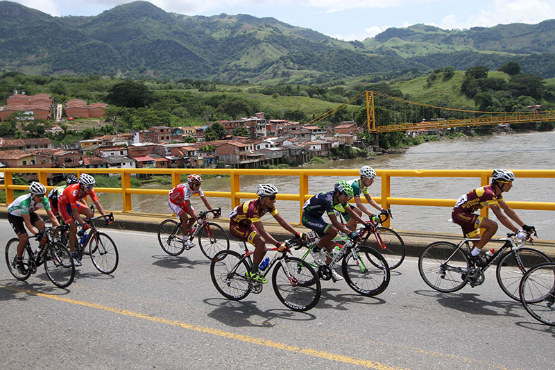 Buenaventura preparada para recibir a los ciclistas del Clásico RCN 2013 este fin de semana