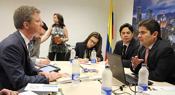 Minvivienda acuerda con su homólogo de Estados Unidos apoyo en cooperación técnica a Colombia en su nuevo programa de arrendamiento masivo