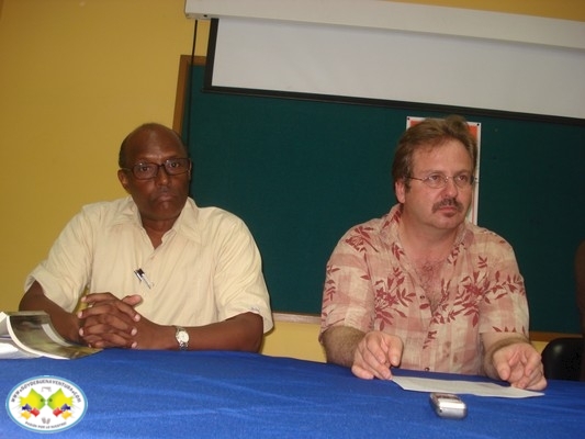 Presentación libros de los autores Alfredo Vanin y Juan Miguel Álvarez