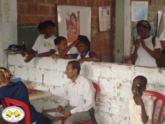 EXCELENTES RESULTADOS EN LA JORNADA DE SALUD DIRIGIDA A LOS HABITANTES DE LA COMUNA No. 12 PROGRAMADA POR LA CÁMARA DE COMERCIO DE BUENAVENTURA