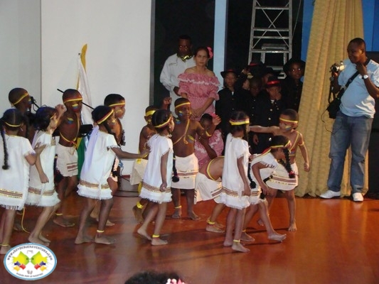 Liceo Infantil del Niño Jesús celebró el Día de la Familia, en sus 46 años de fundación acompañado del Taller Artístico Sol Naciente
