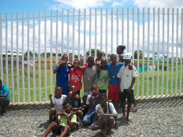 La  jornada lúdica-recreativa de Comfamar y Comfenalco Valle, estuvo en el  barrio El Cristal