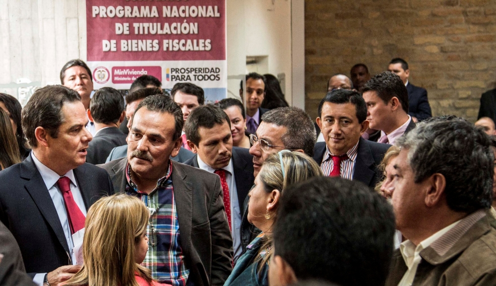 Ministerio de Vivienda titulará predios a 22 mil familias del país, de las cuales 8 mil son de Buenaventura