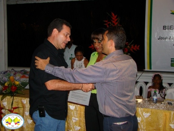 En el lanzamiento del XXVI Reinado Señorita Buenaventura se le rindió homenaje a la ex - reina Yara Jazmín Giraldo