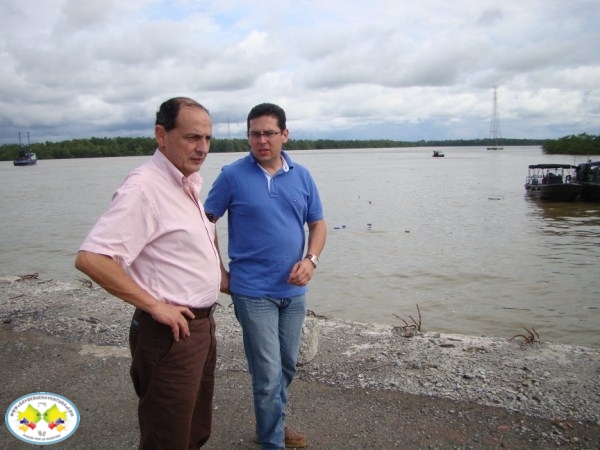 EL Puente sigue quebrado