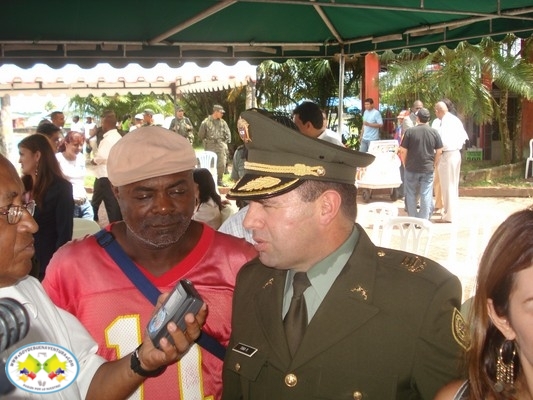 Se cumplió el relevo del Coronel Ramiro Orlando Tobo, comandante de la Policía en Buenaventura