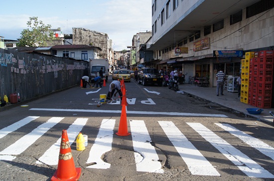 Secretaría de Tránsito adelanta remarcación de las calles del centro de la ciudad