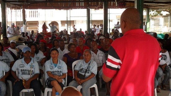 Bartolo Valencia Ramos, se reunió con líderes del barrio Montechino