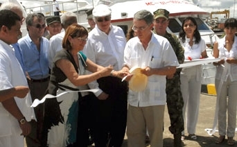 Presidente Uribe pidió que el Barco Hospital San Raffaelle se convierta en Empresa Social del Estado