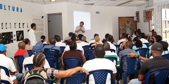 Ministerio de Cultura realizó charla sobre financiación de proyectos culturales