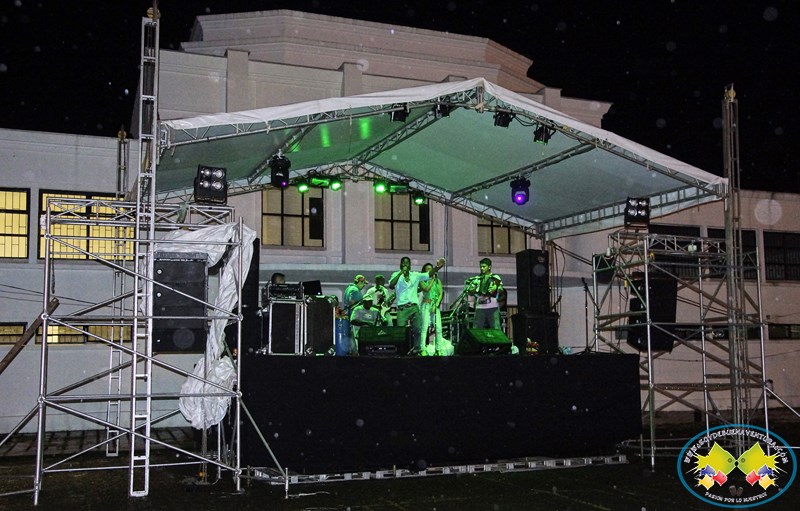La Tarima Popular se convirtió en una opción diferente en el marco del XXX Festival Folclórico del Pacífico