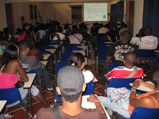 En la Unipacífico docentes y estudiantes se capacitan durante la Semana de Inducción