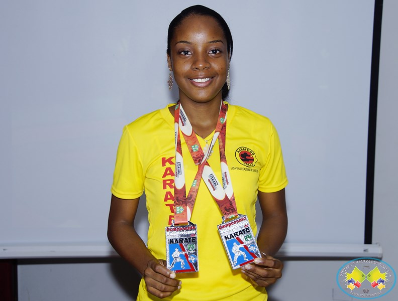 La bonaverense Wendy Mosquera ganó medallas de plata en Suramericano de Karate  en Fortaleza – Brasil